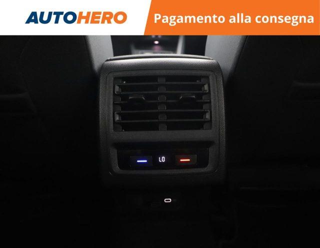 VOLKSWAGEN Golf 2.0 TDI 150 CV DSG SCR Style