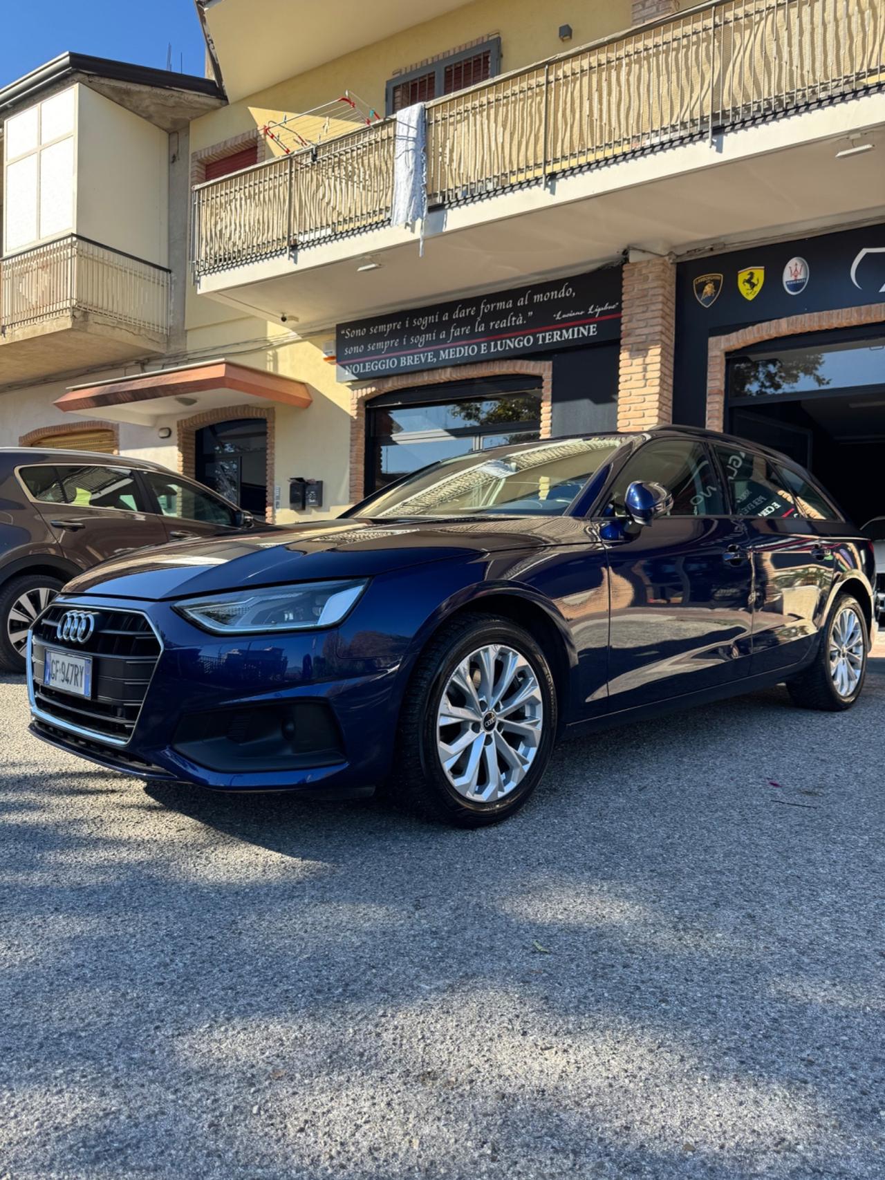Audi A4 Avant 35 TDI/163 CV S tronic Business