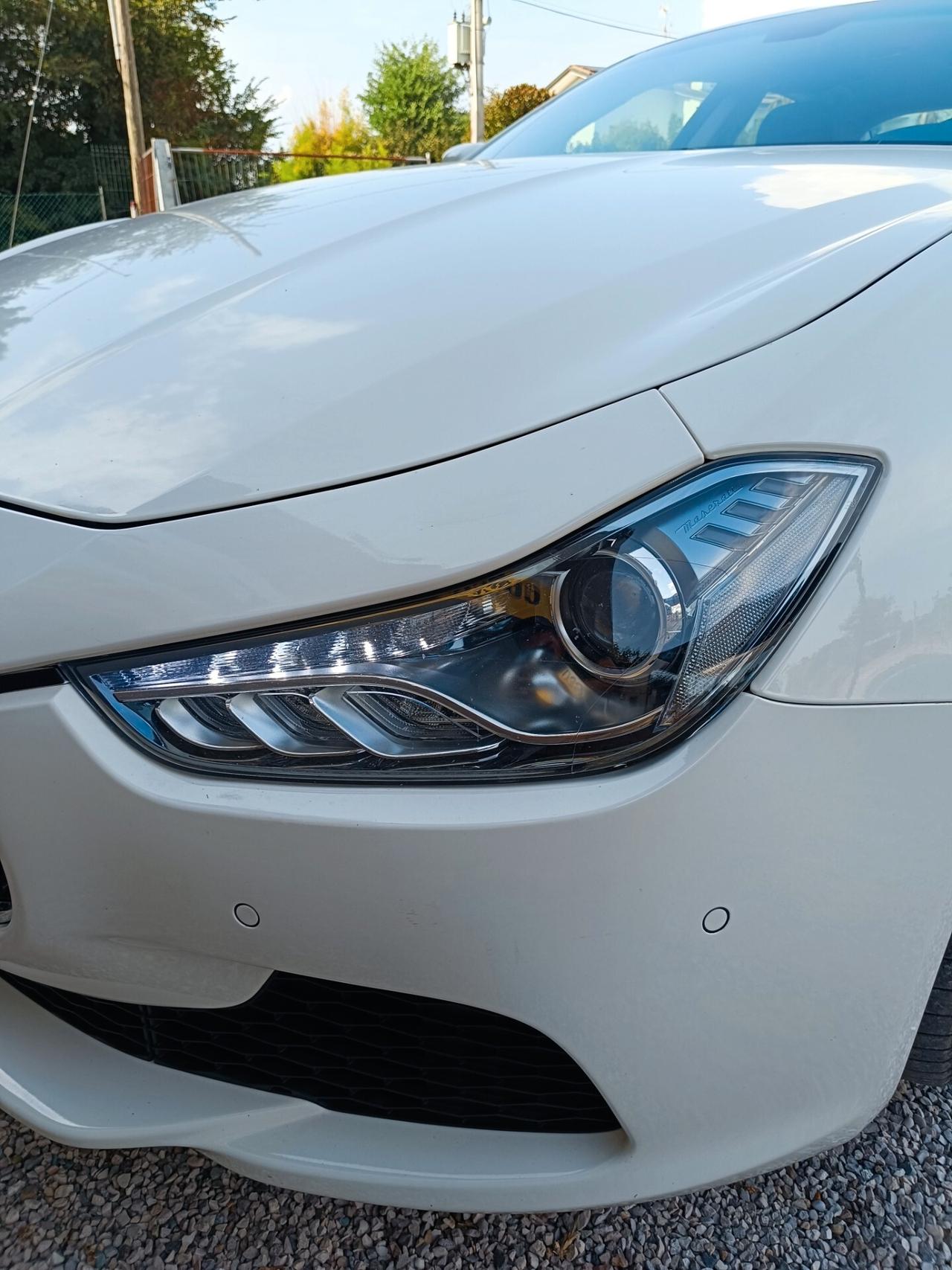 Maserati Ghibli V6 Diesel 250cv