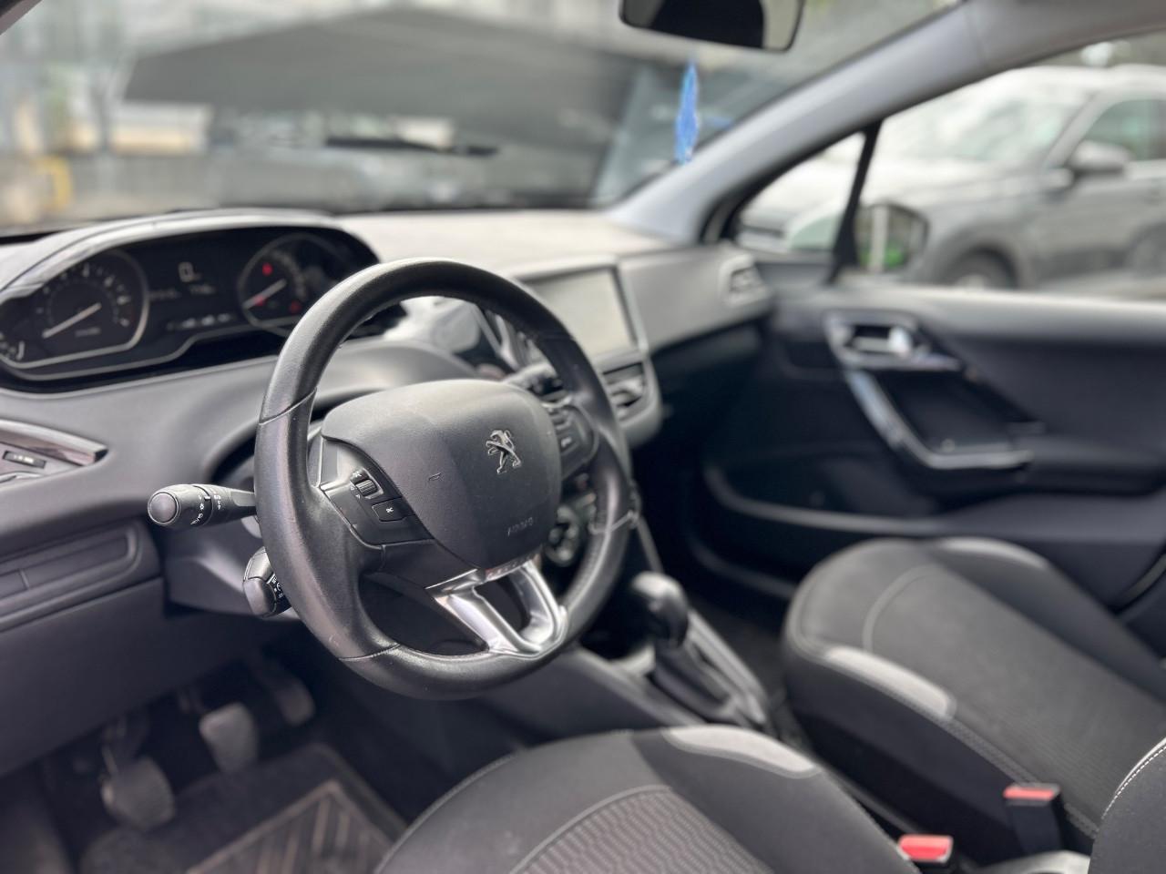 Peugeot 208 5 Porte 208 5p 1.2 puretech Active 82cv#MOTORERIFATTO
