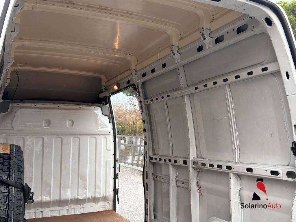 RENAULT Master master T35 2.5 dci 100cv p.l. t.rialzato