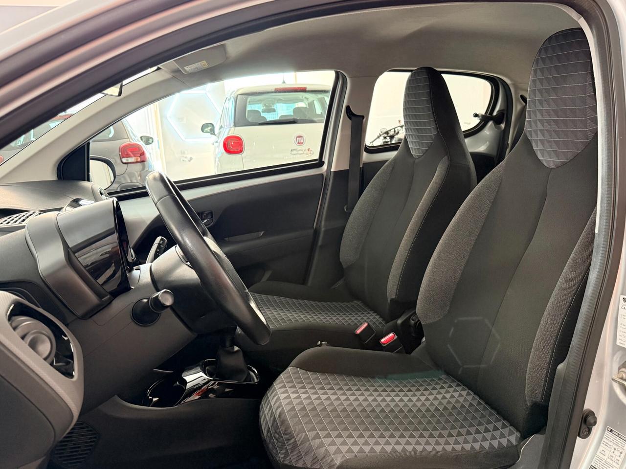 Peugeot 108 VTi 72cv Aziendale 5 porte Allure