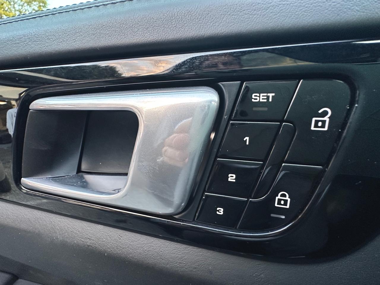 Porsche Cayenne Coupé 3.0 V6 E-Hybrid Rs Sport Panorama Permute Rate Garantita