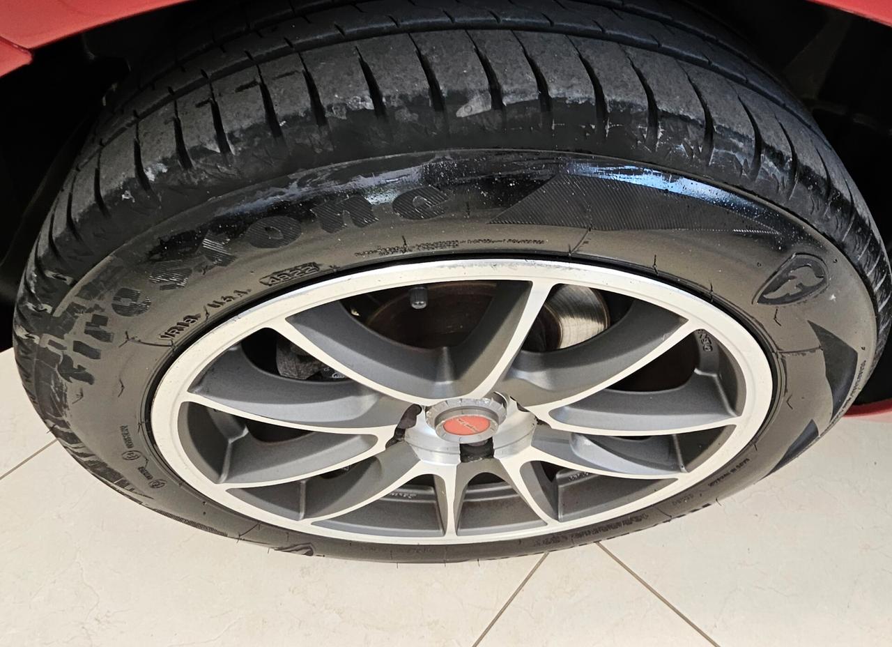 Alfa Romeo MiTo 1.3 JTDm 16V 90 CV Distinctive Sport Pack