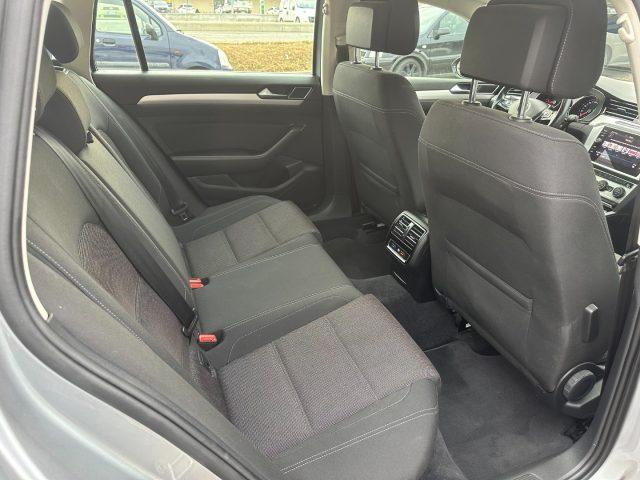VOLKSWAGEN Passat Variant 2.0 TDI DSG Business BlueMotion Tech