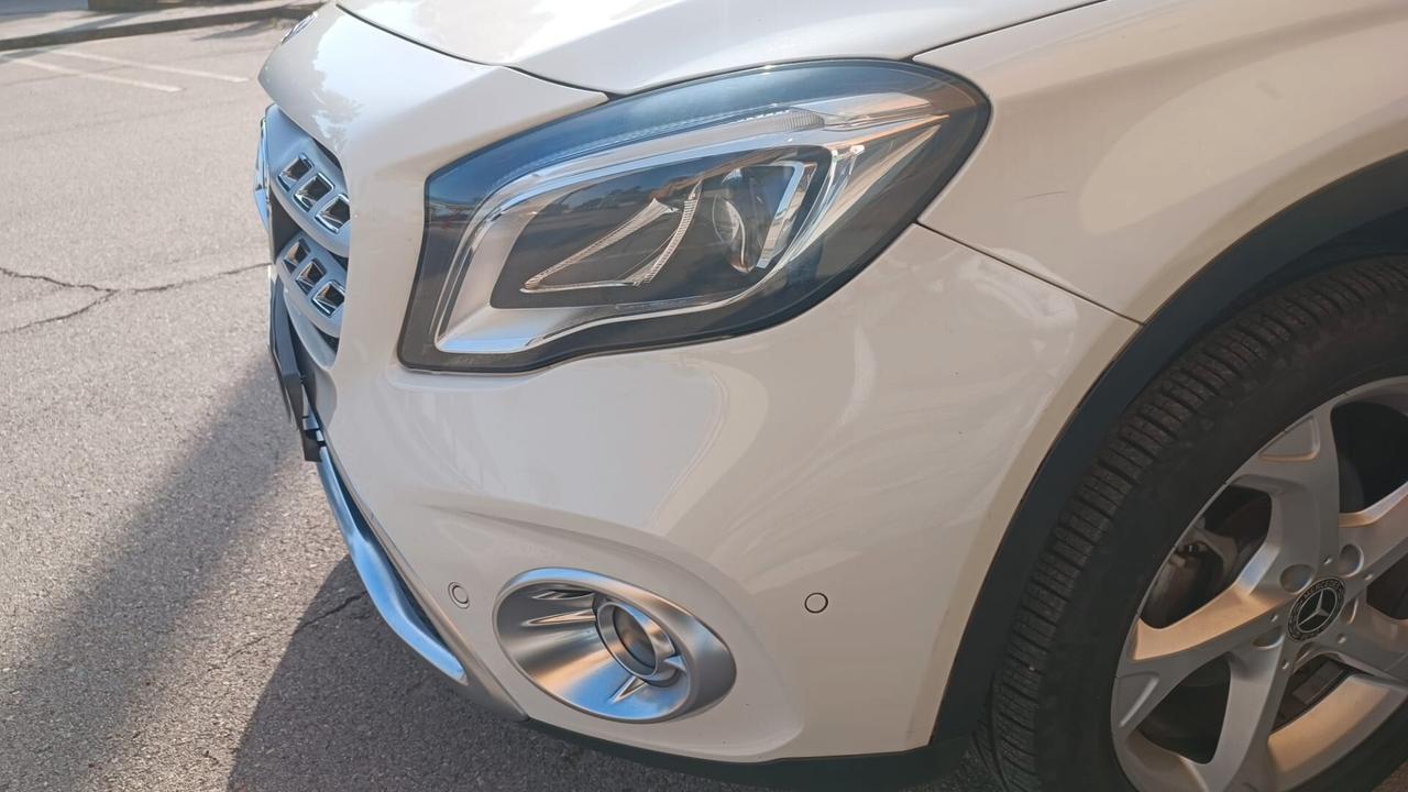 Mercedes-Benz GLA-Klasse GLA 180 d Sport 1’5 Diesel 110cv Cambio AUTOMATICO