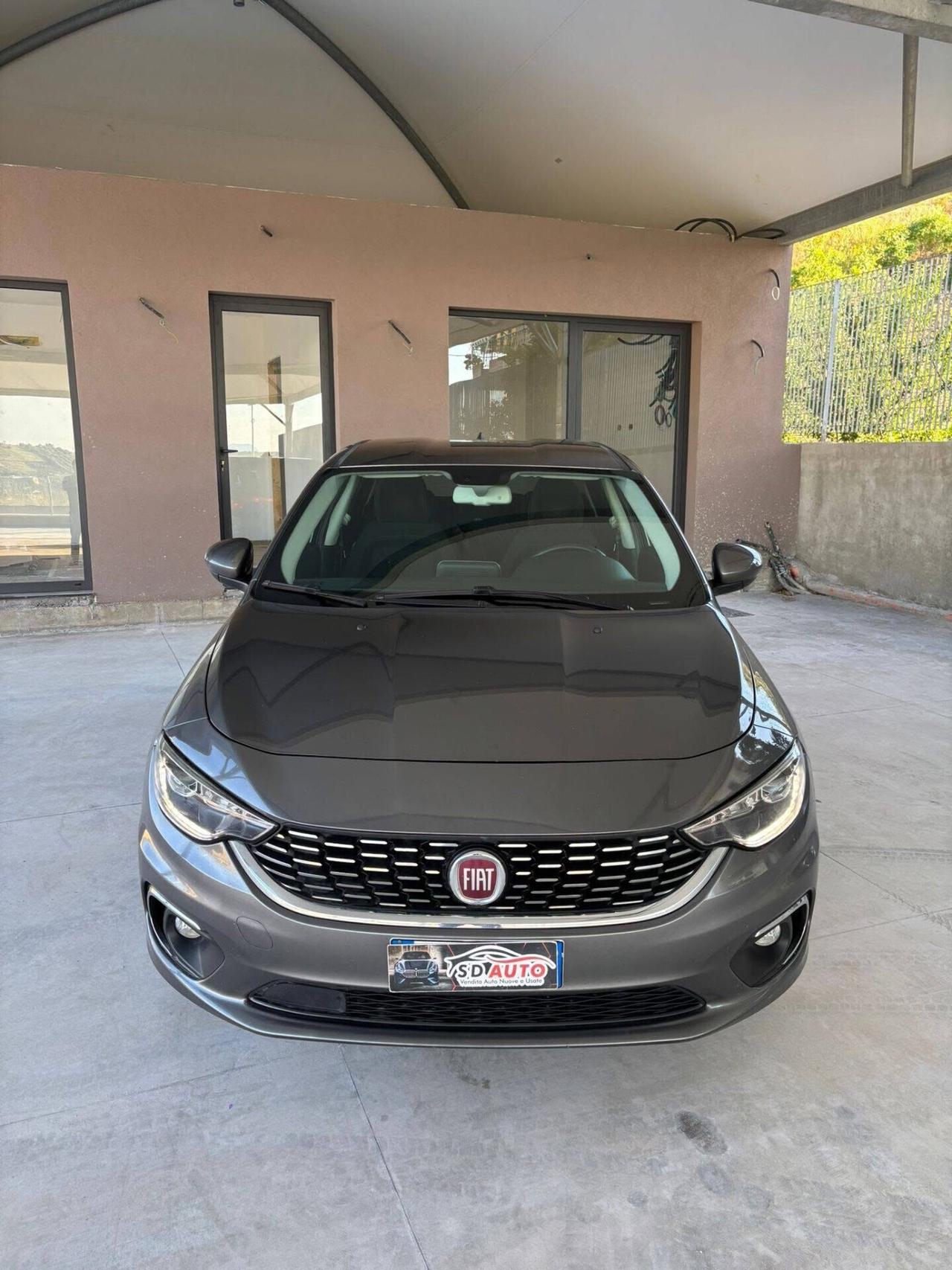 Fiat Tipo 1.6 Mjt S&S SW ''\\