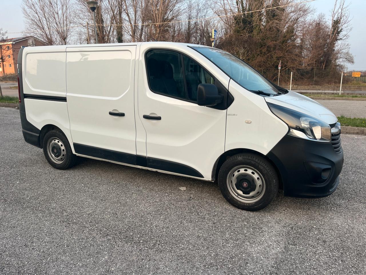 FURGONE OPEL VIVARO TRAFIC PASSO MEDIO