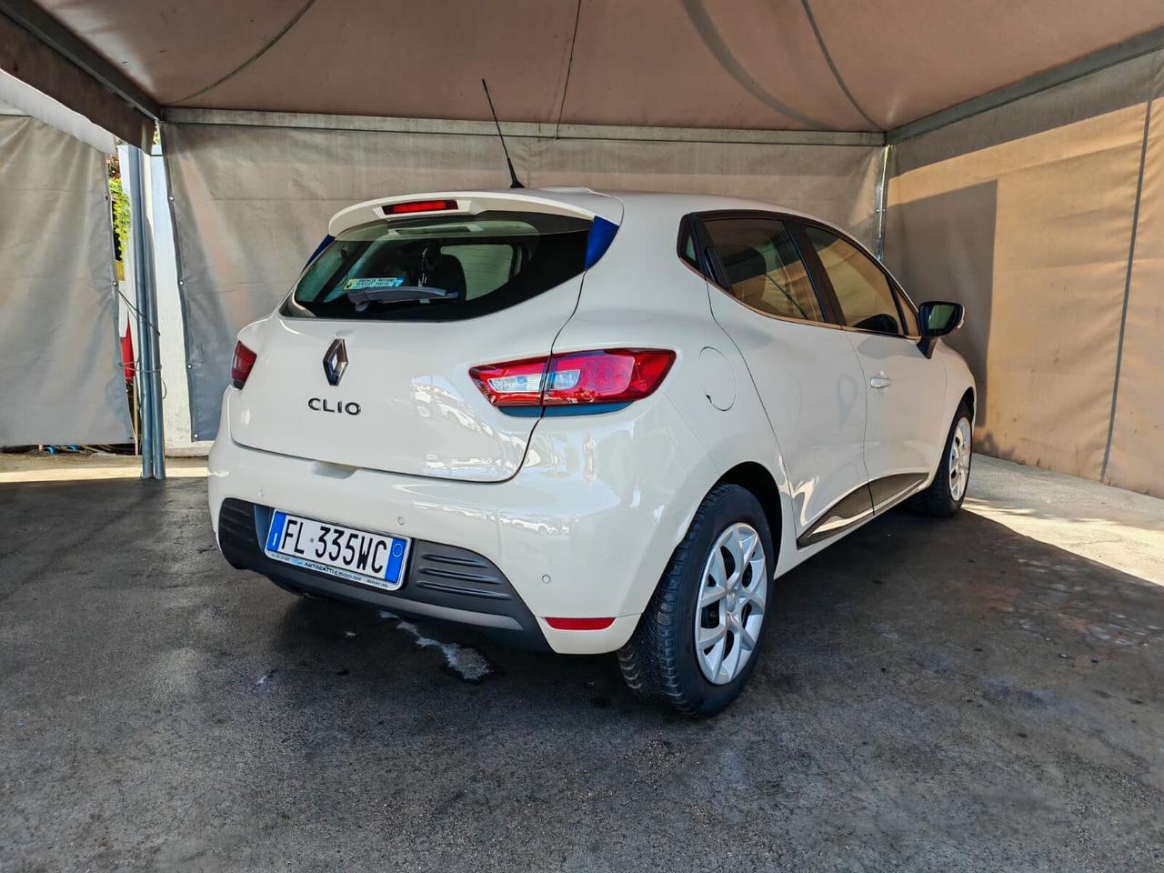 Renault Clio TCe 12V 90CV Start&Stop 5 porte Energy Duel2