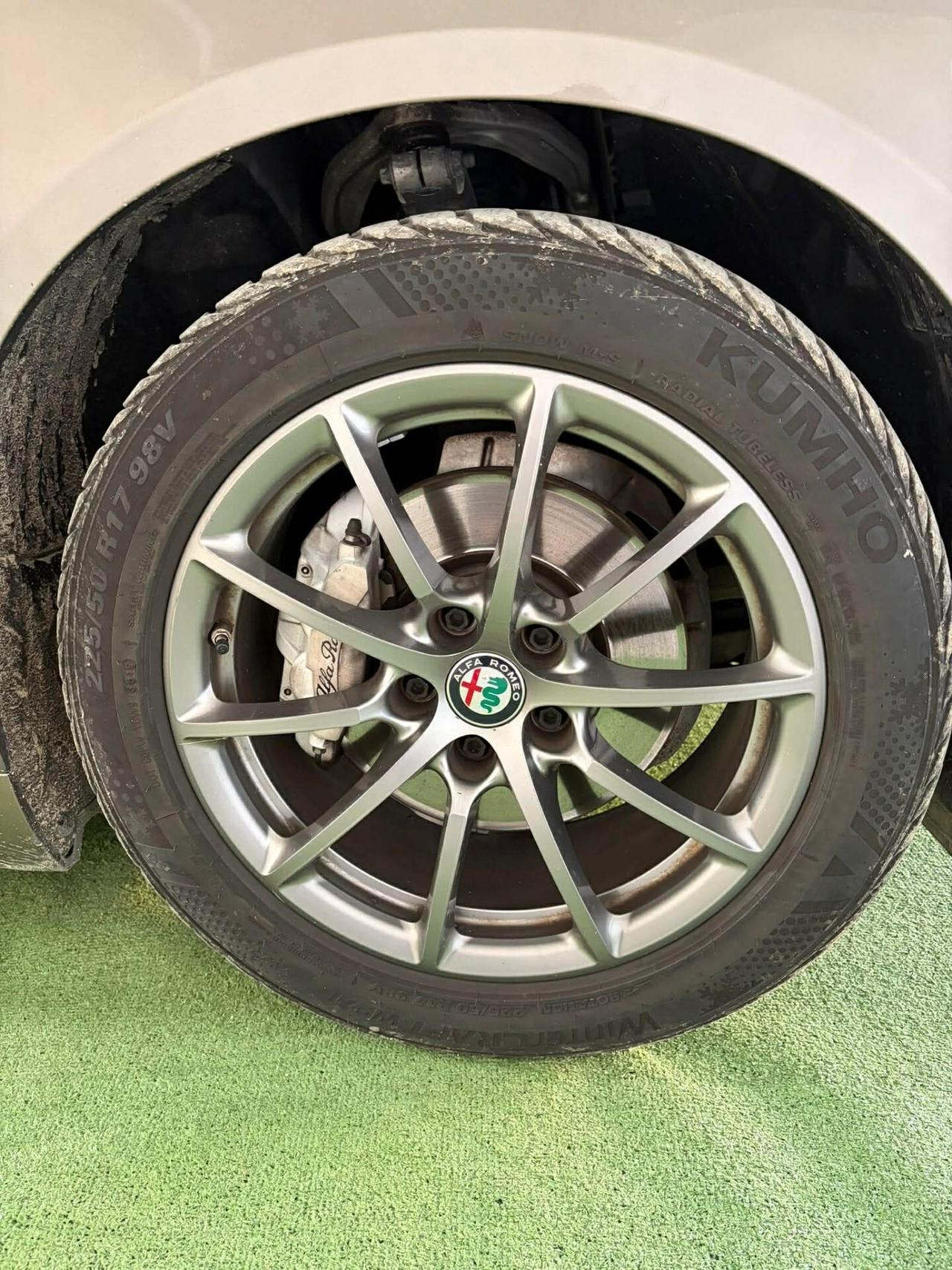 Alfa Romeo Giulia 2.2 Turbodiesel 160 CV AT8 Super