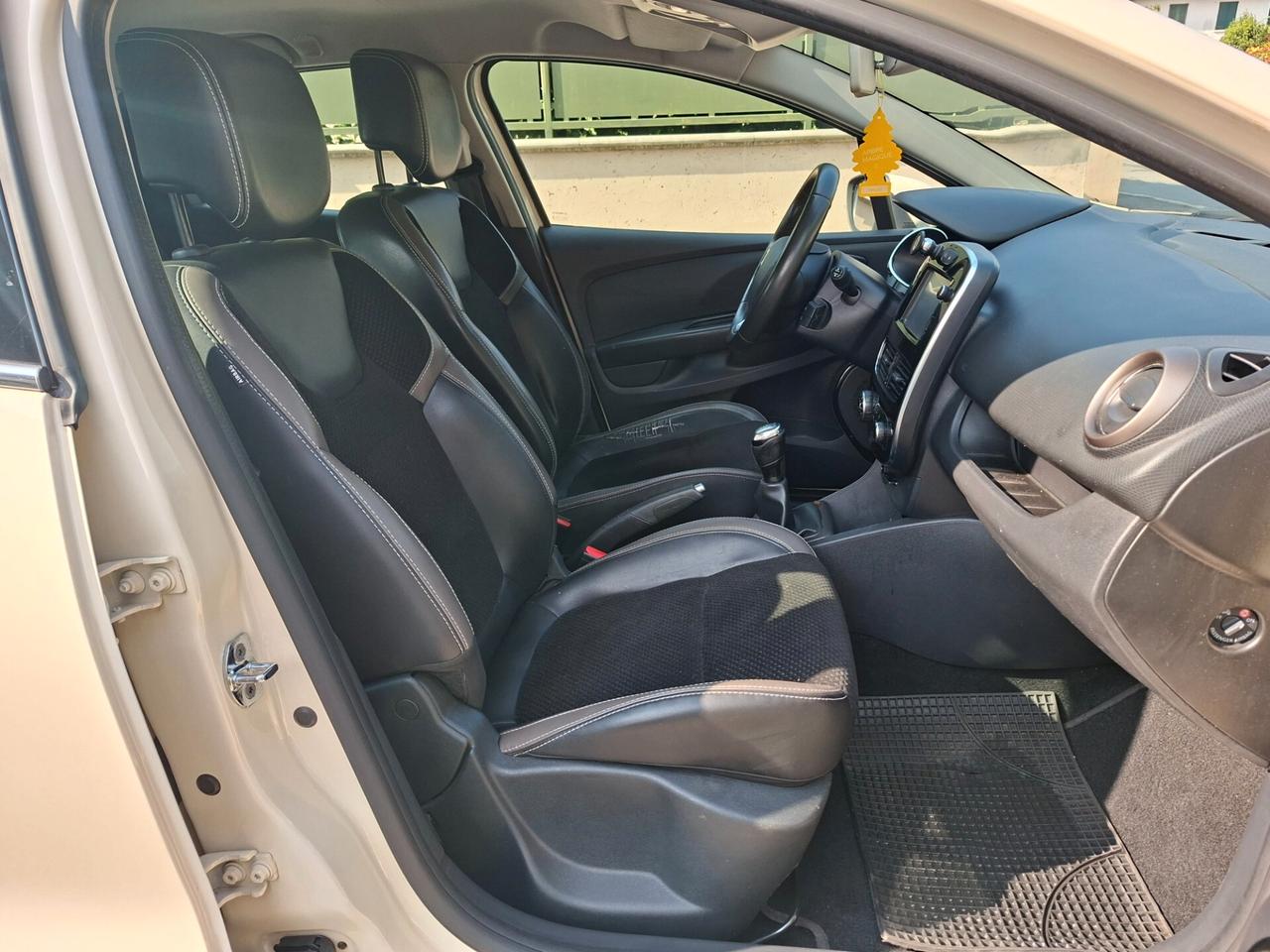 Renault Clio 1.5 DCI / CARROZZERIA DA RIVEDERE