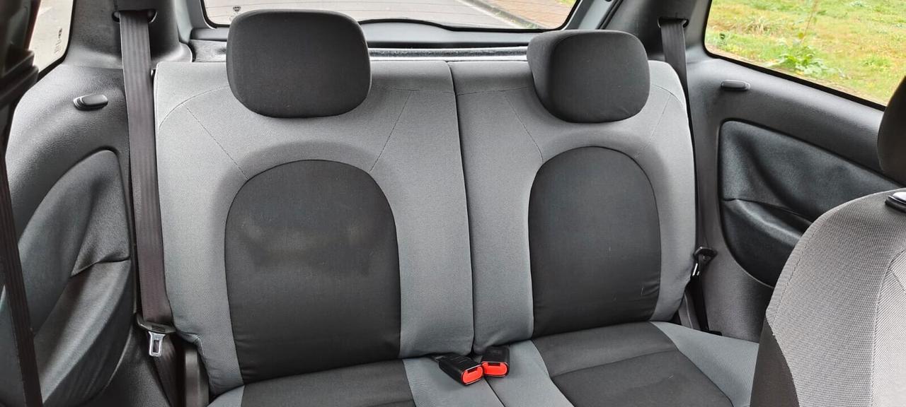 Lancia Ypsilon 1.4 Argento Ecochic GPL