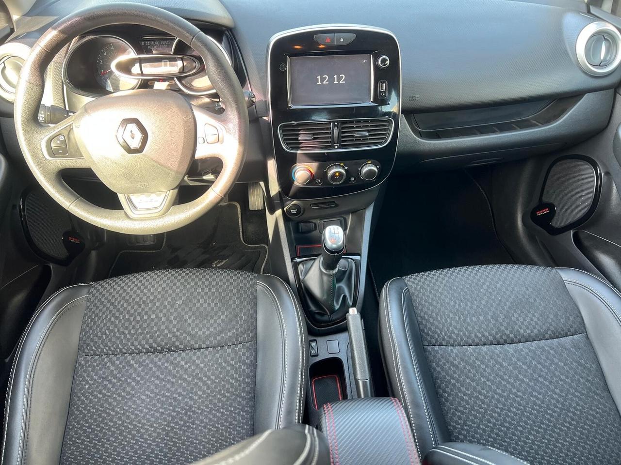 Renault Clio dCi 8V 75 CV 5 porte Moschino Intens