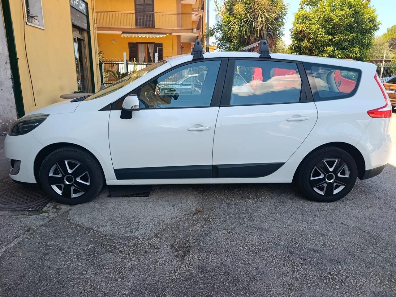Renault Scenic 1.5 dCi Wave 2013