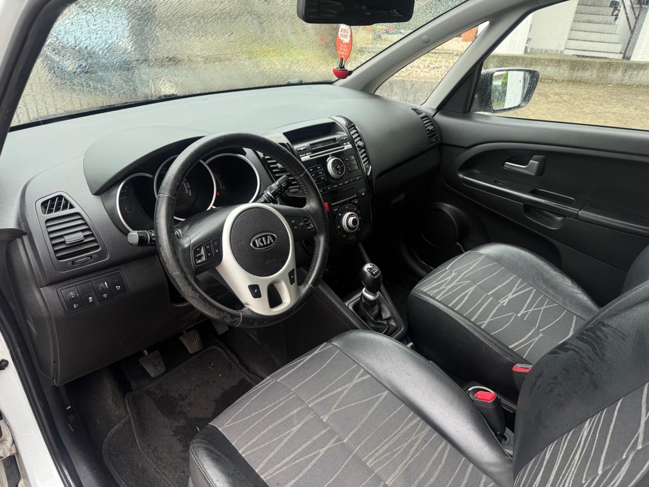 Kia Venga 1.6 CRDi DIESEL FULL OPT POCHI KM NEOPATE