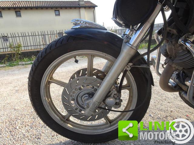YAMAHA XV 1100 VIRAGO
