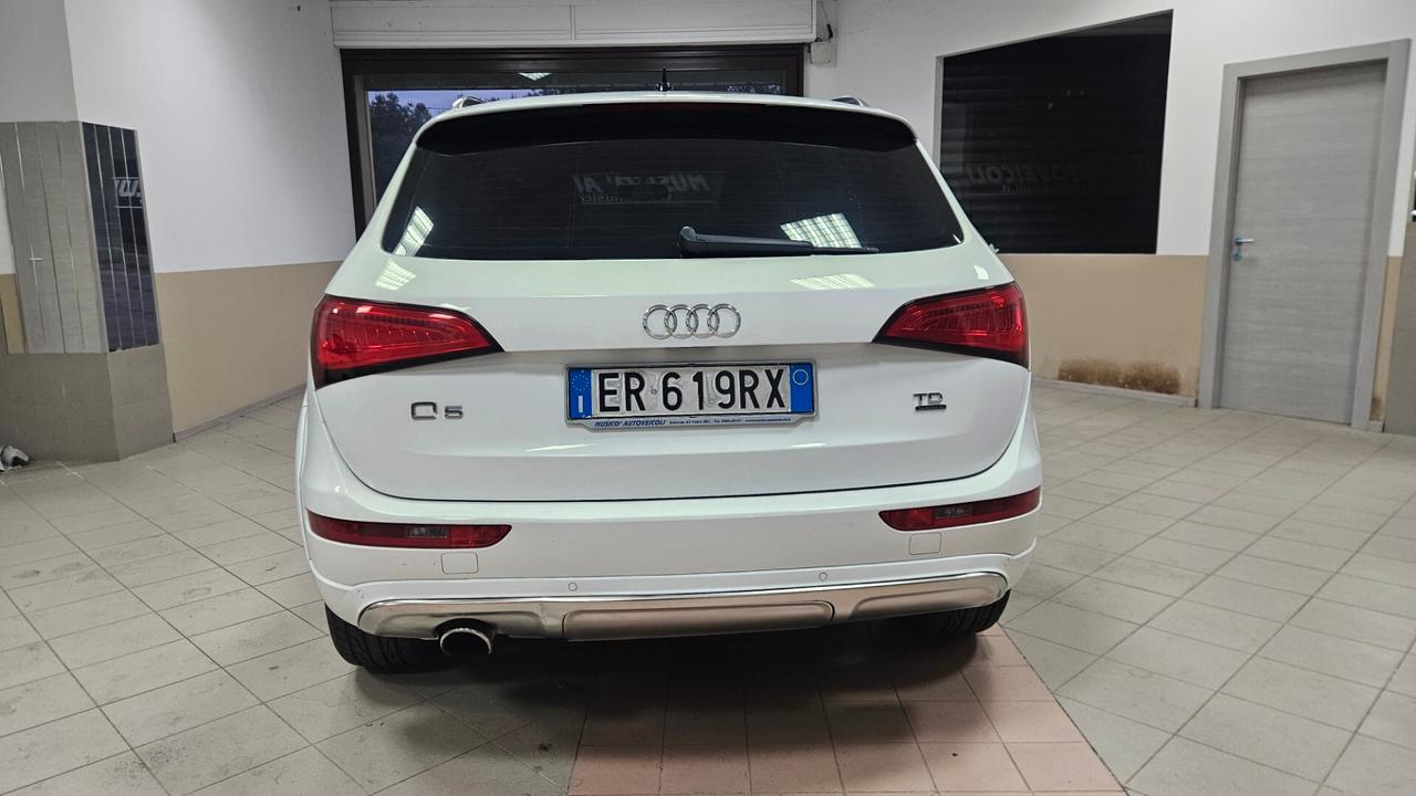 Audi Q5 2.0 TDI 177CV quattro S tronic Advanced