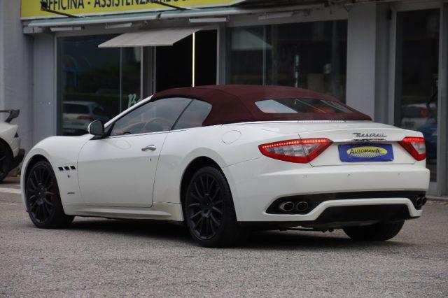 MASERATI GranCabrio 4.7 V8