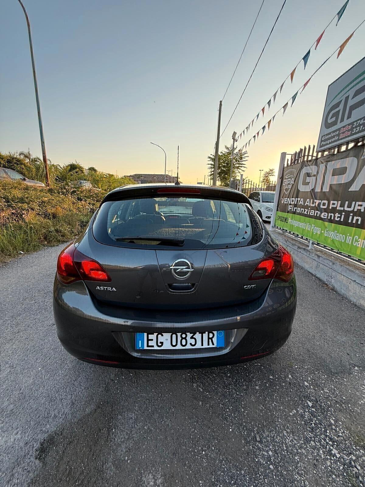 Opel Astra 1.7 CDTI 110CV 5 porte Cosmo