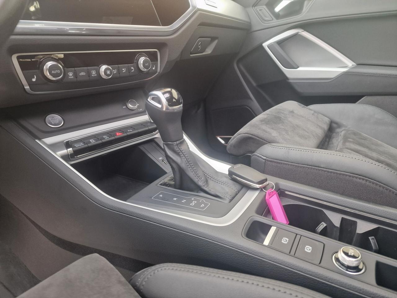Audi Q3 35 TDI S tronic