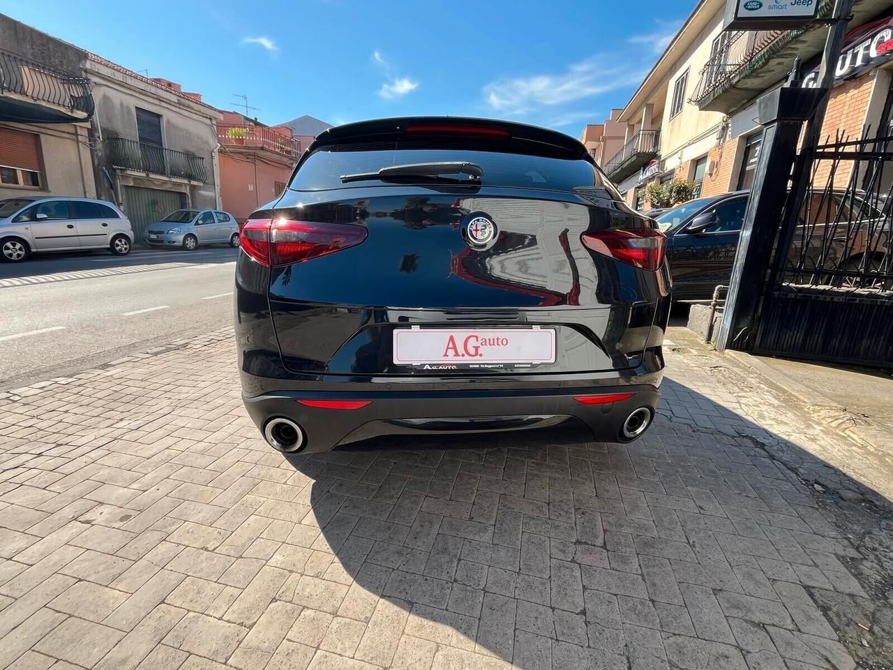 Alfa Romeo Stelvio 2.2 Turbodiesel 190 CV AT8 Q4 Business