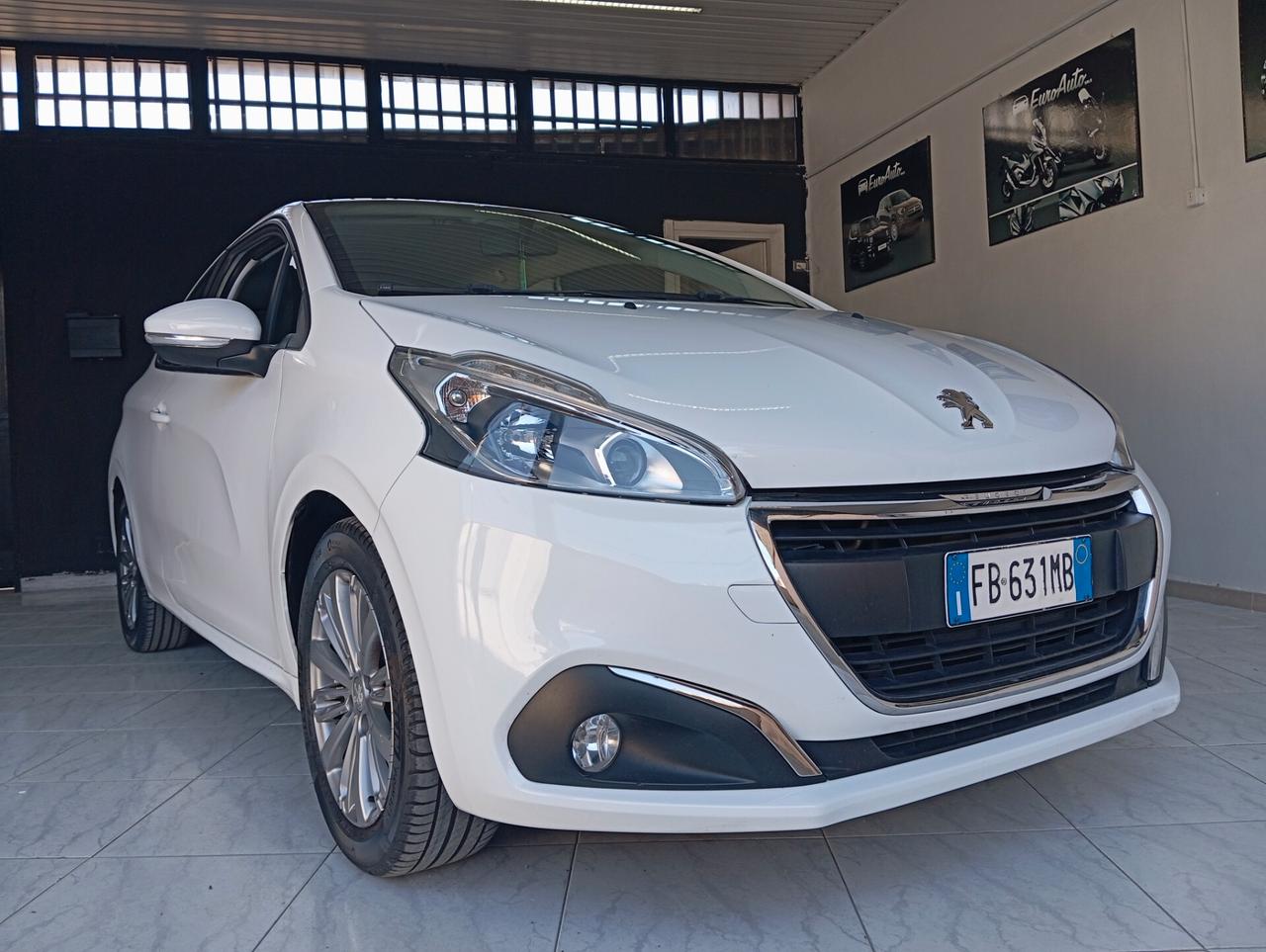 Peugeot 208 1.2 Benz/ GPL 2016 CON GARANZIA