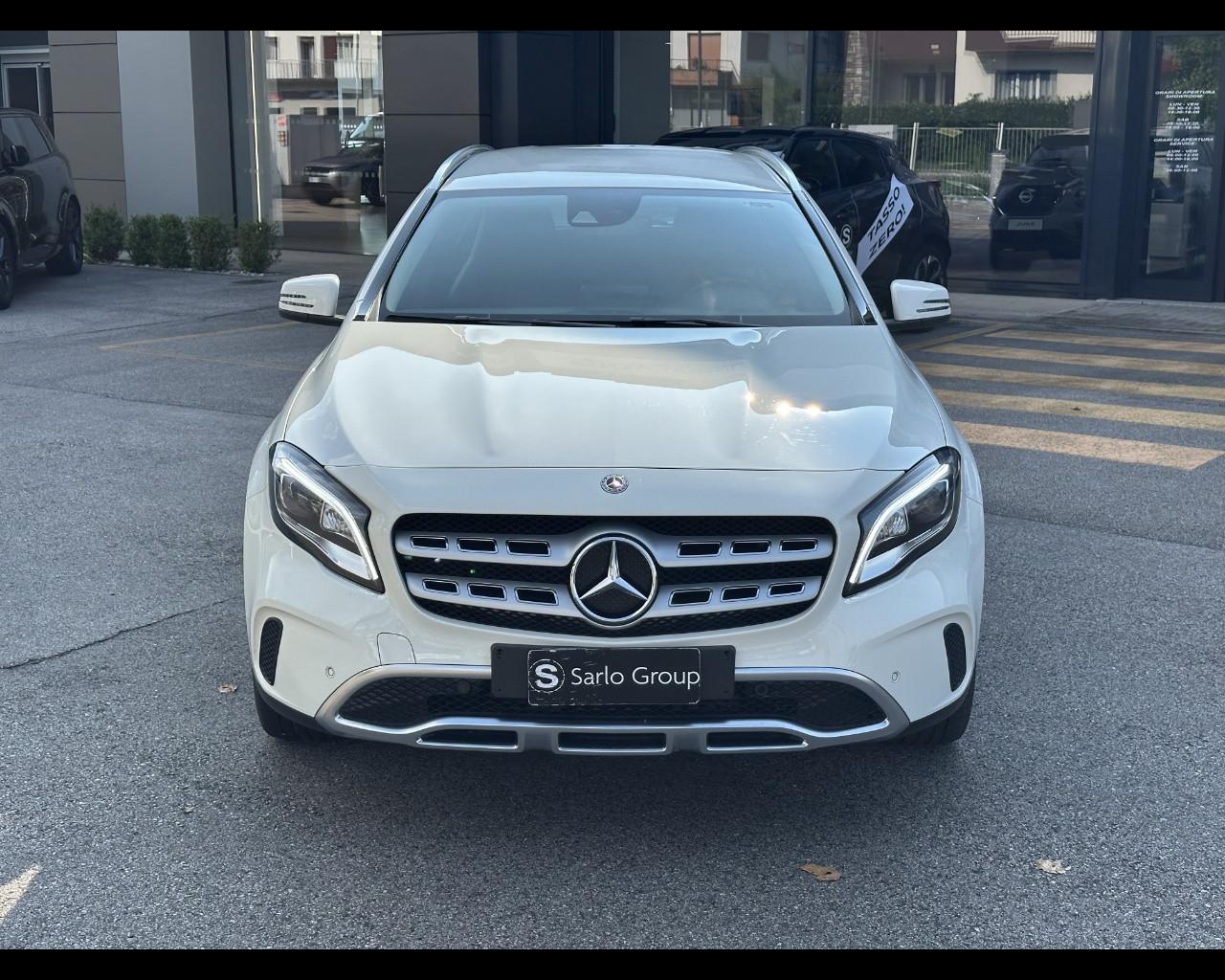 Mercedes-Benz GLA (X156) - GLA 200 d Automatic 4Matic Sport
