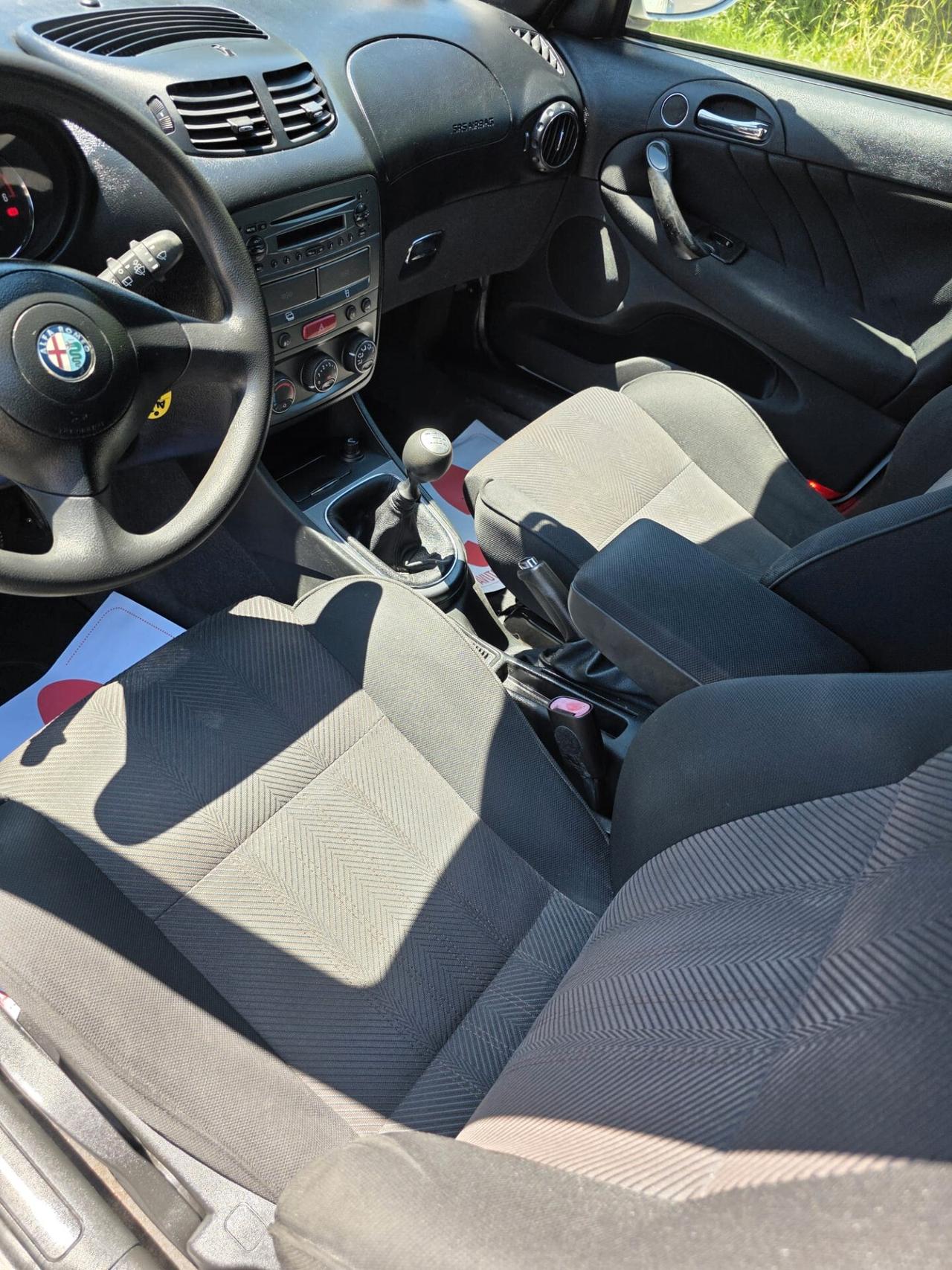 Alfa Romeo 147 1.9 JTD (120) 5 porte Progression