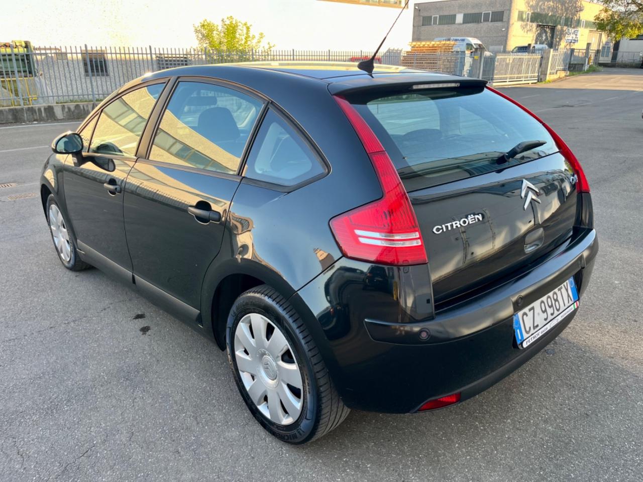 Citroen C4 1.4benz 2006 58.000km pari al nuovo