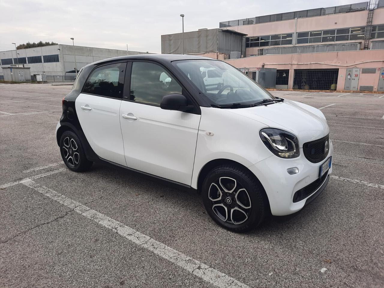 Smart ForFour Elettrica EQ Passion 29.000