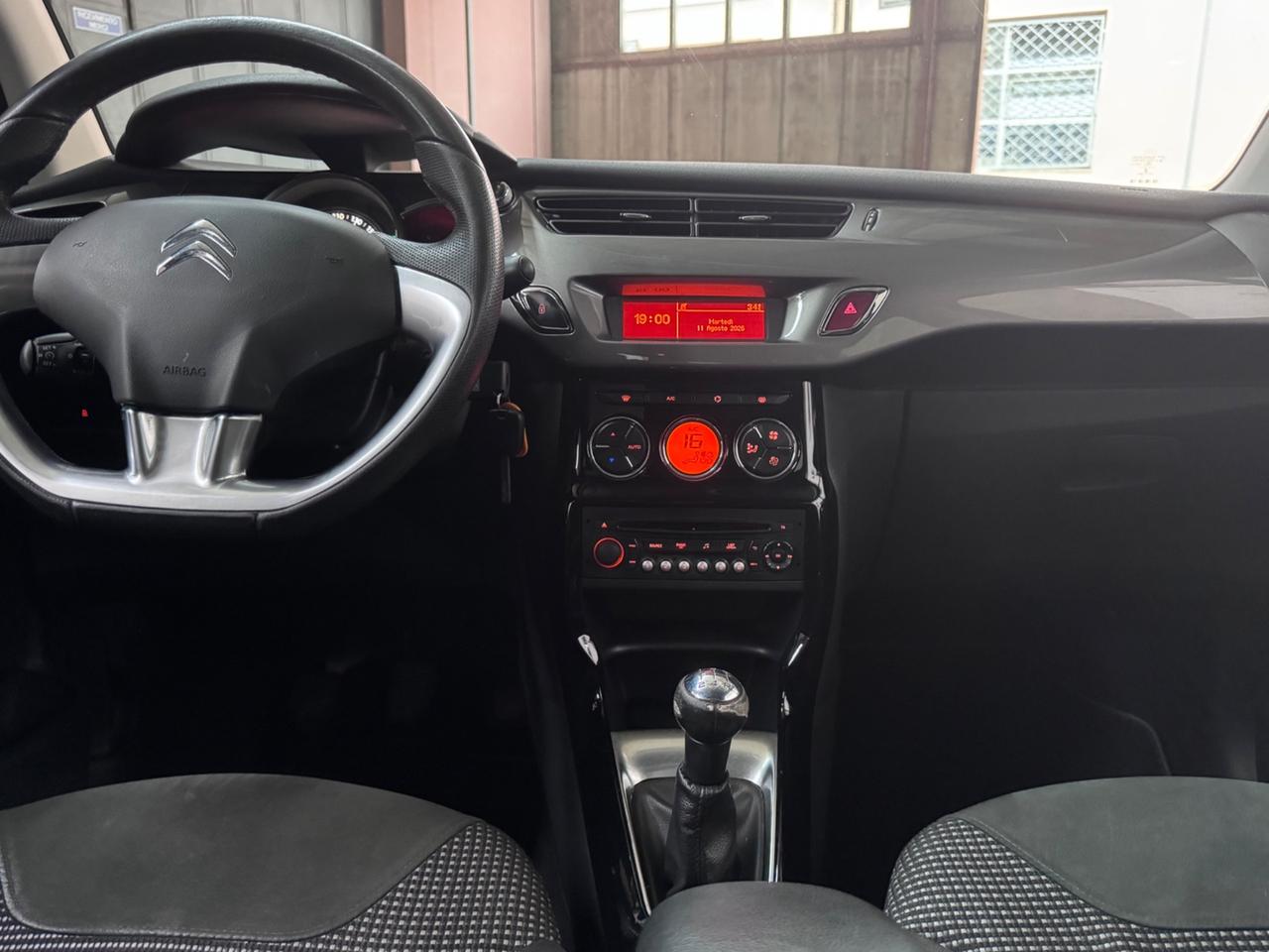 Citroen C3 1.4 VTi 95 GPL Exclusive