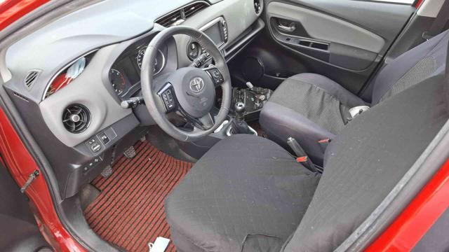 TOYOTA Yaris 1.0 BEN. POCO INCIDENTATA