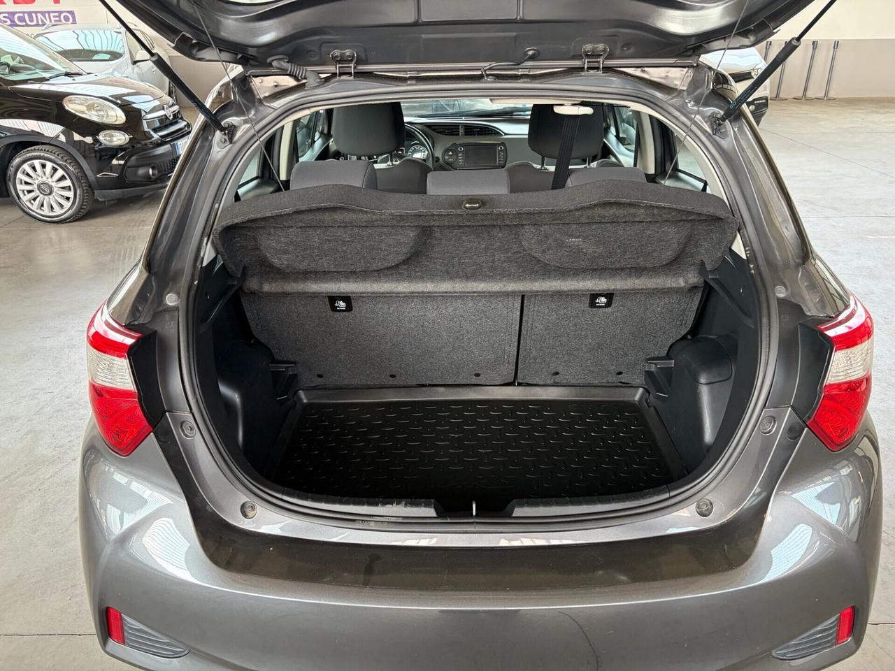 Toyota Yaris 1.5 Hybrid 5 porte Active