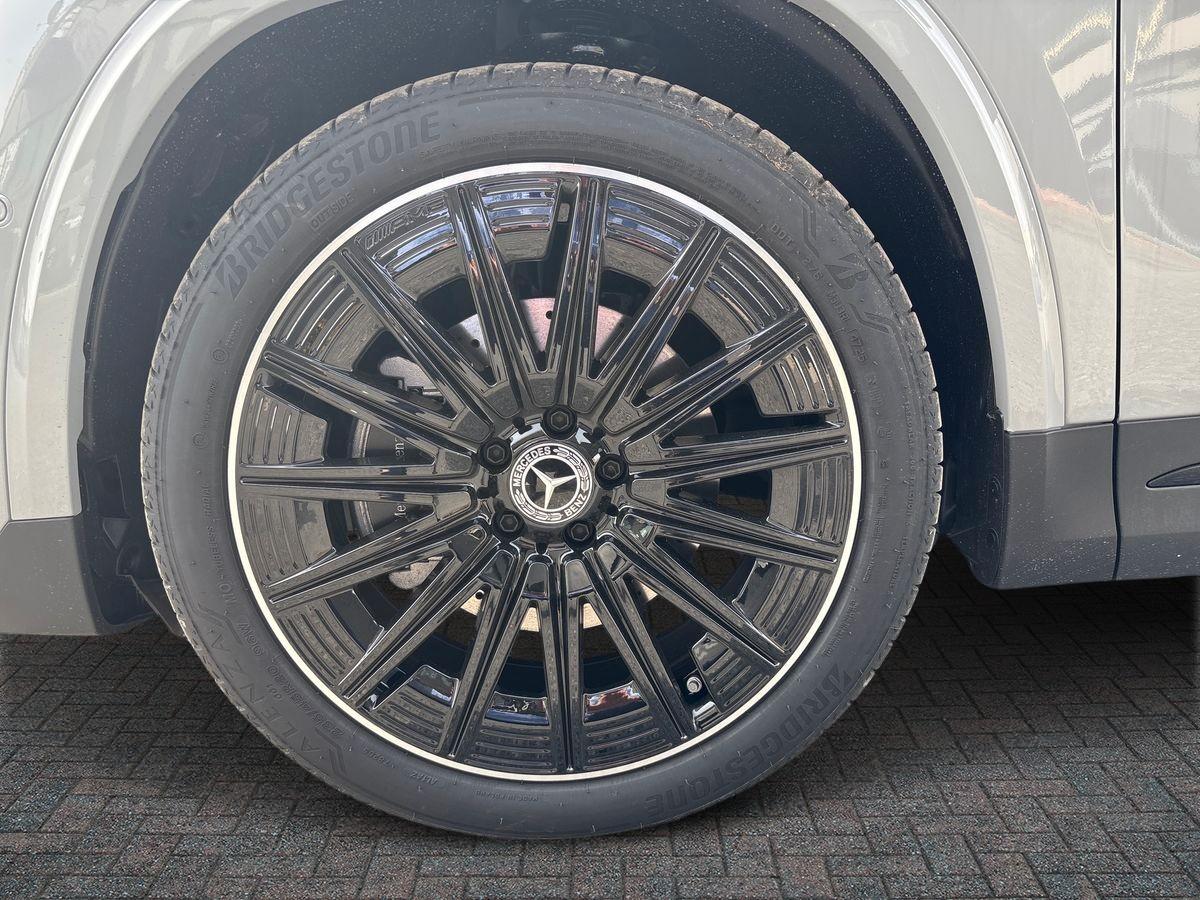 Mercedes-Benz GLA 200 d automatic