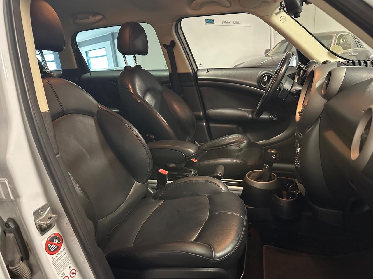 MINI COUNTRYMAN COOPER SD 2.0 AUTOMATICA 143CV