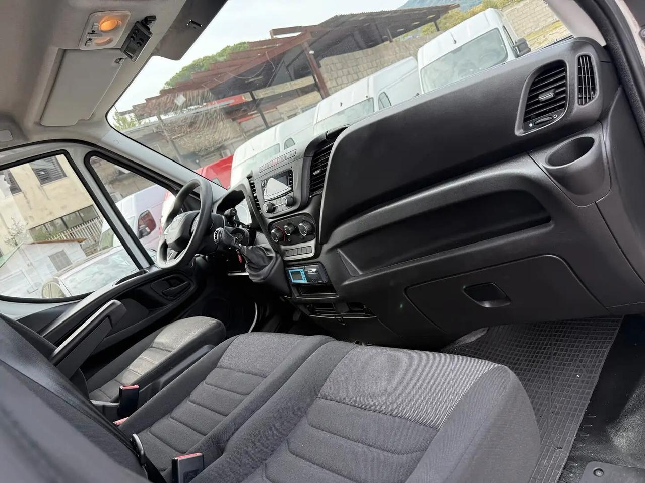 Iveco Daily 35C18 3.0 Diesel 180CV Frigo Thermo King – Coibentato ATP valido fino al 09/2028