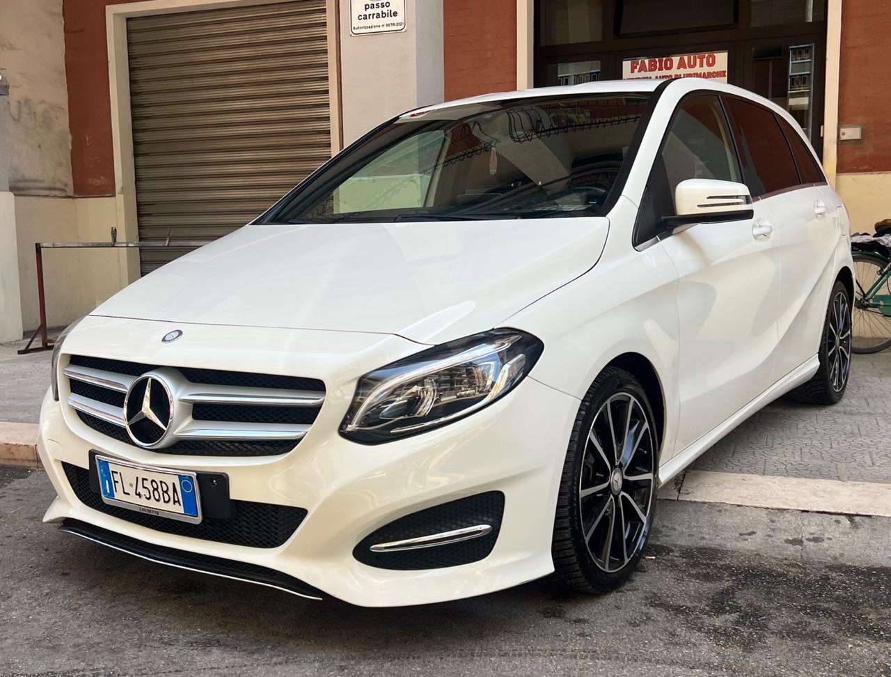 Mercedes-benz B 180 d Automatic Premium