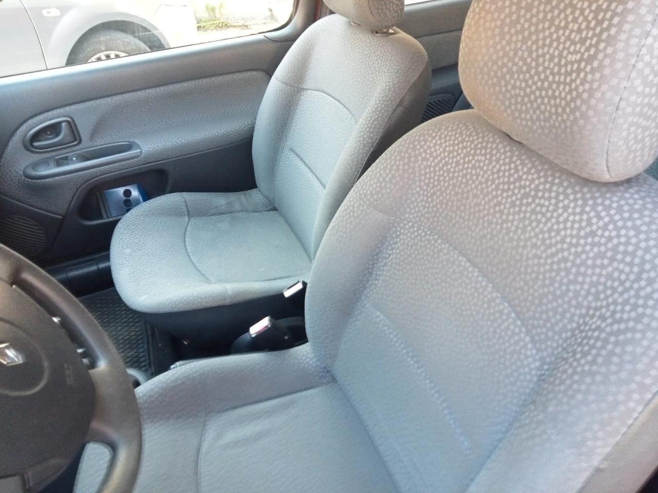 Renault Clio Storia 1.2 3 porte GPL Confort
