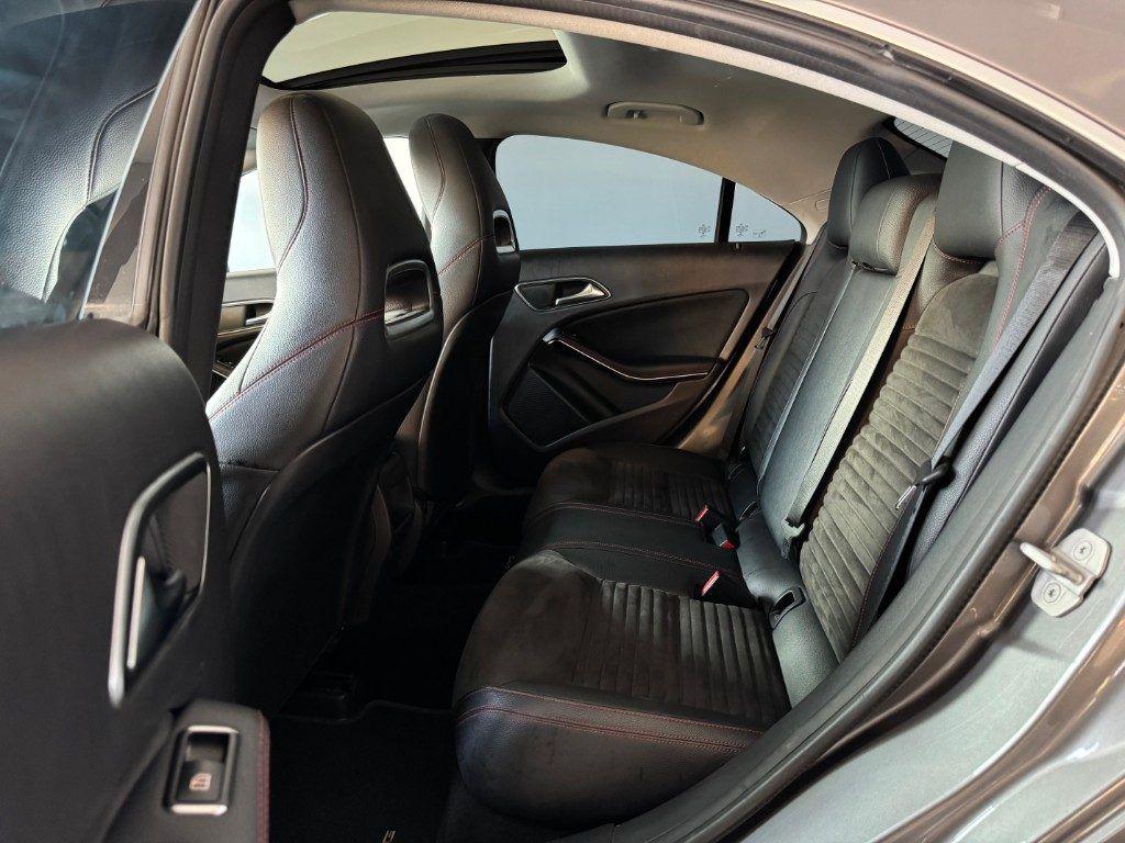 Mercedes-Benz CLA 180 d Premium AMG Edition Tetto Full Opt