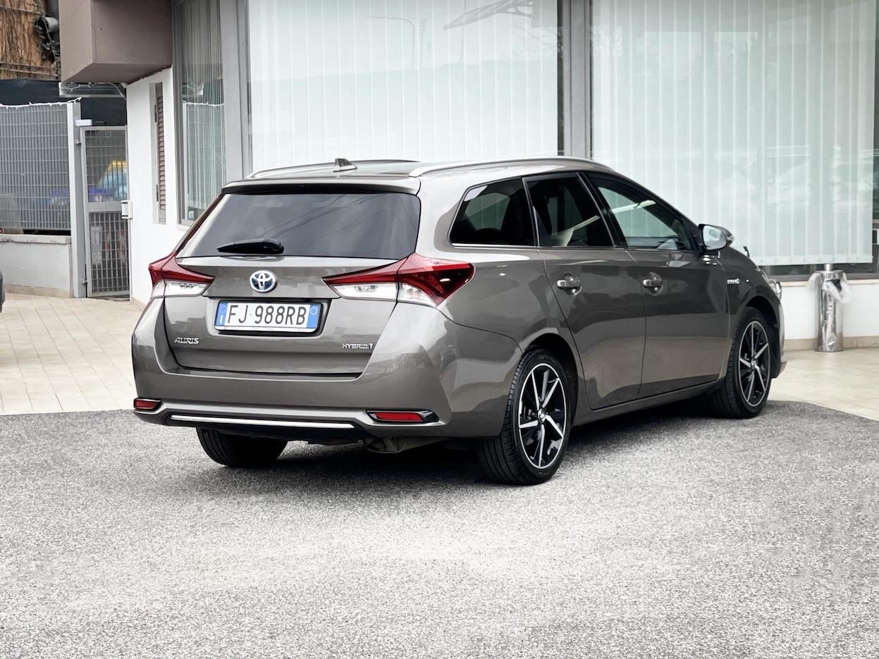 Toyota Auris Touring Sports 1.8 Hybrid 99CV E6 Neo. - 2017