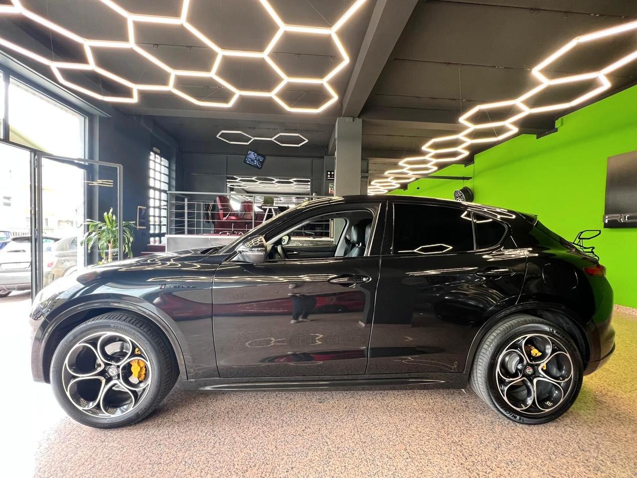 Alfa Romeo Stelvio 2.2 Turbodiesel 210 CV AT8 Q4 Veloce Tì