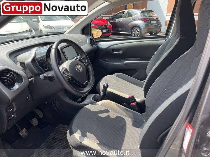 Toyota Aygo Aygo Connect 1.0 VVT-i 72 CV 5 porte x-play