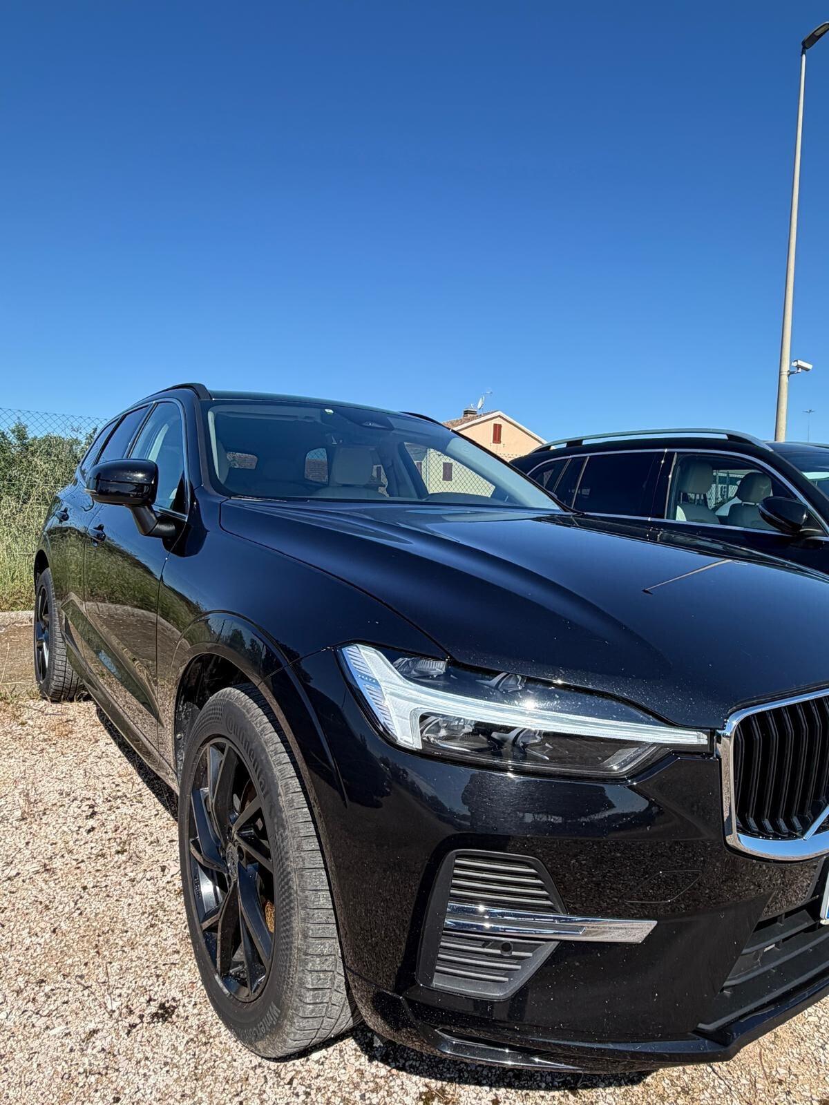 Volvo XC 60 XC60 B4 (d) AWD automatico Ultimate Dark N1 (AUTOCARRO)