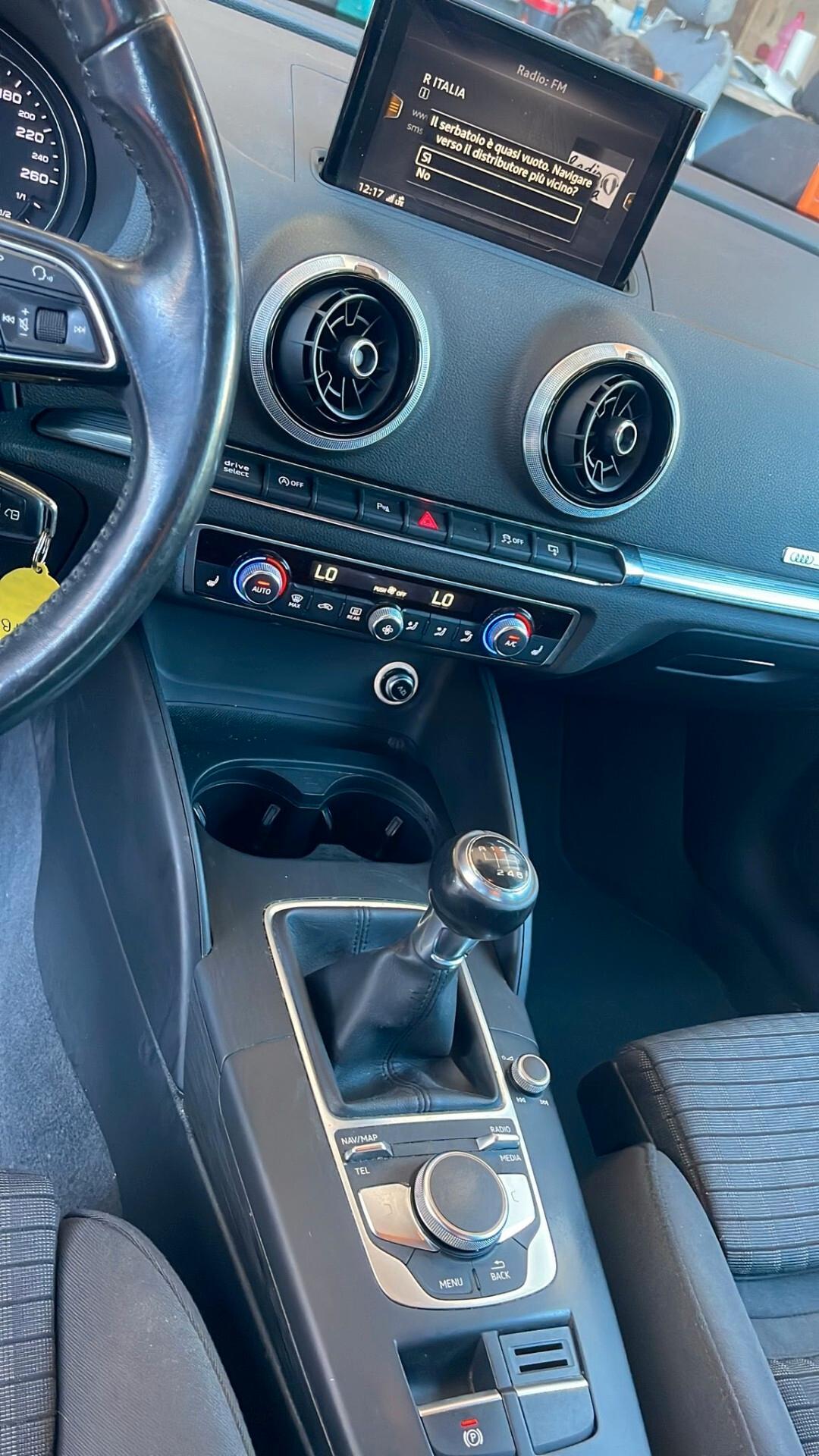 Audi A3 SPB 1.6 TDI 116 CV Design