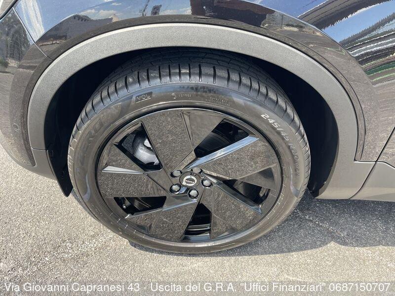 Volvo XC40 B4 automatico Ultra Black Edition