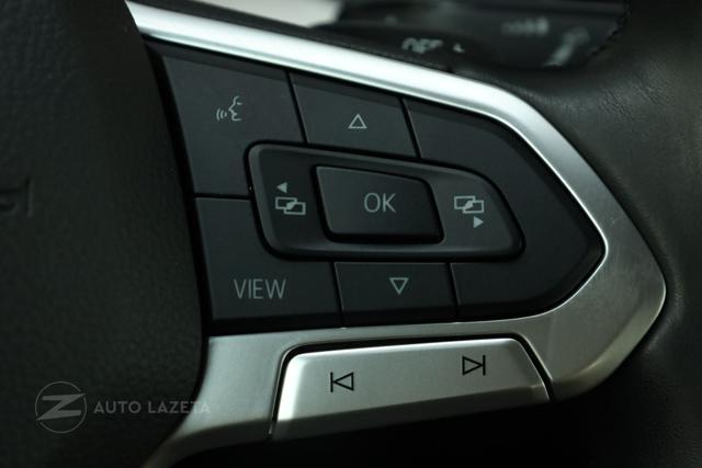 VOLKSWAGEN Golf 1.0 eTSI EVO DSG Life
