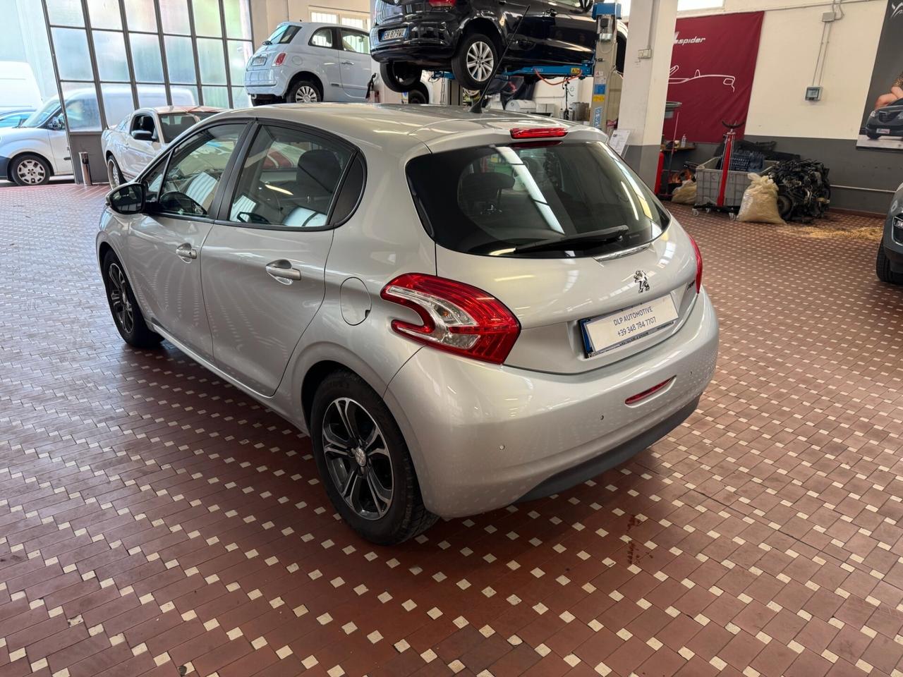 Peugeot 208 1.2 VTi 82 CV 5 porte Allure - UNICO PROPRIETARIO