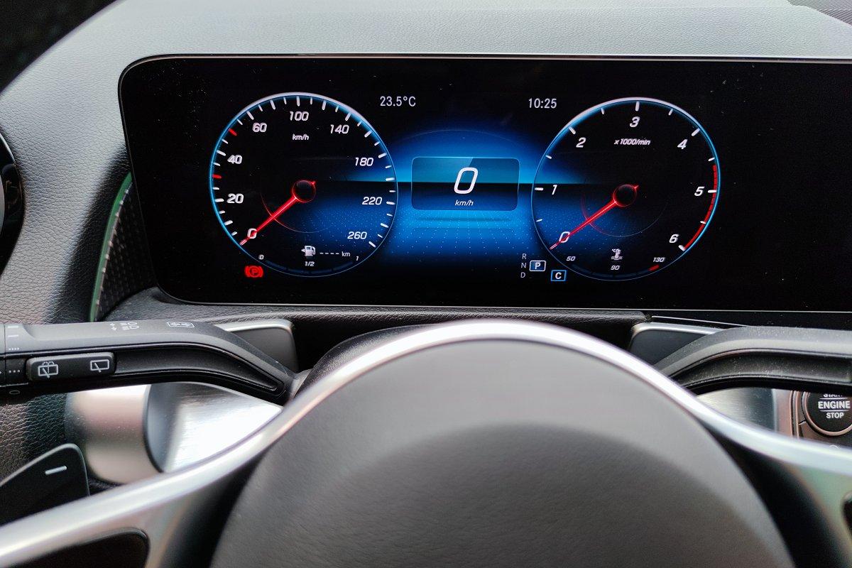 MERCEDES GLB 200 d Automatic Sport Plus
