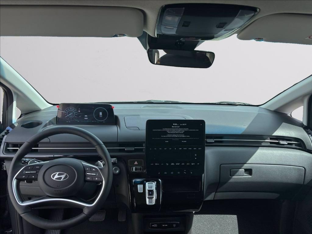 HYUNDAI Staria 1.6 hev Wagon 2wd auto del 2025