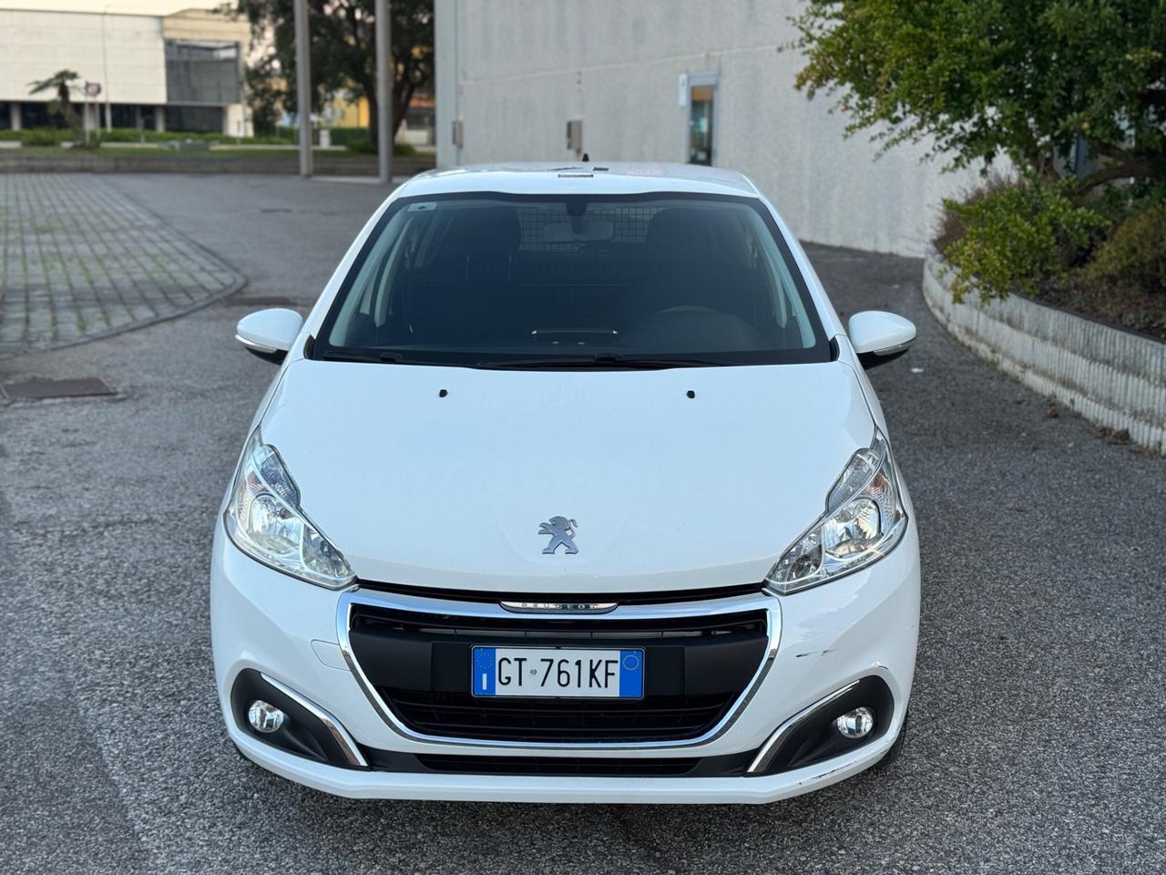 Peugeot 208 BlueHDi 102cv Van 2Posti